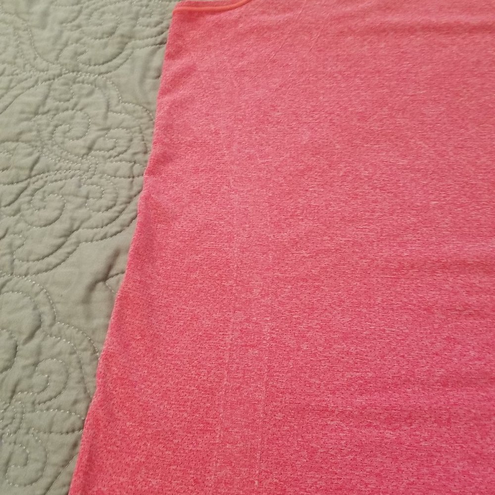 Under Armour Women's Razor Back Workout Tank - Picture 8 of 8